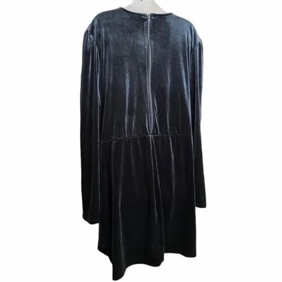 NEW WILD FABLE WOMEN'S PLUS GRAY 1/2 ZIP BACK VELVET FAUX WRAP DRESS SIZE 2X - Picture 5 of 9